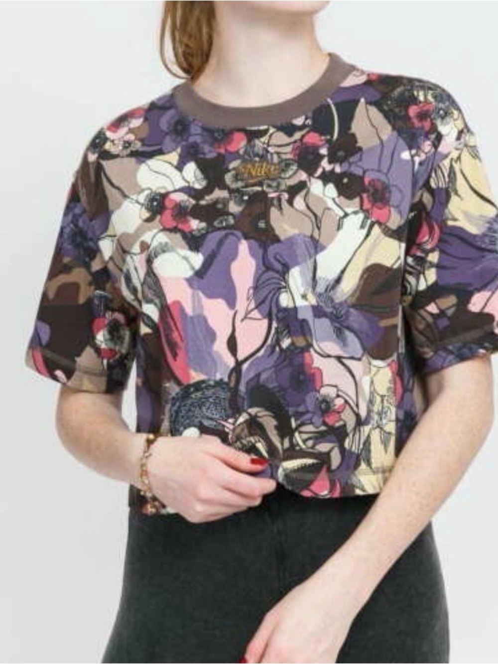 Nike Femme Mushroom Floral All Over Print Cropped Relaxed Tee